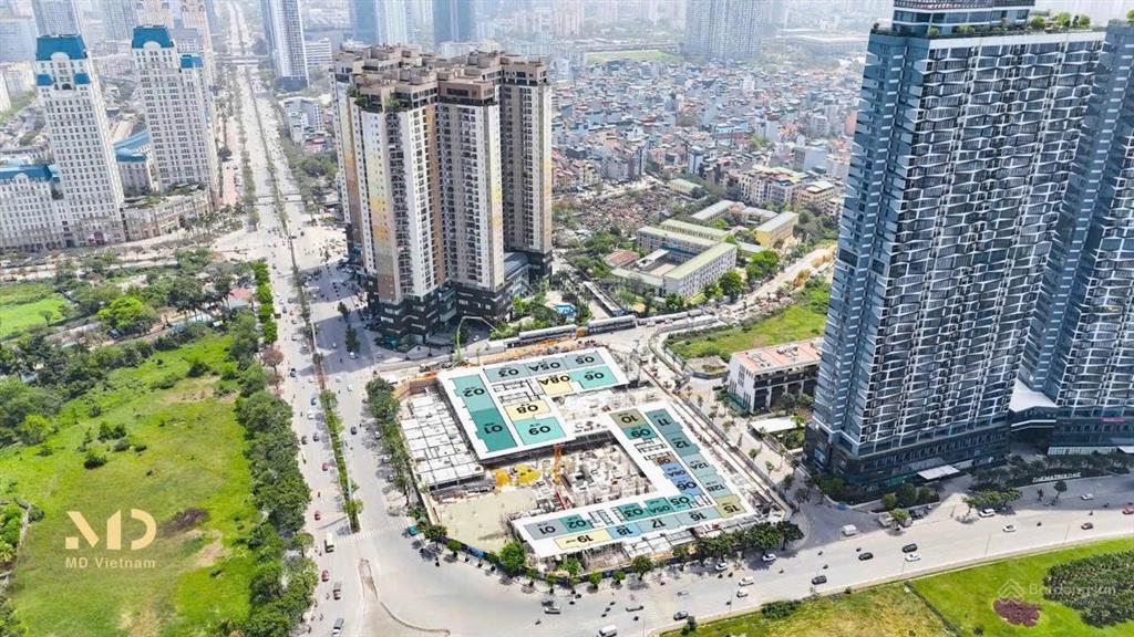 Em đang có căn duplex view pháo hoa mỹ đình 37 tỷ  the matrix one premium 0961 266 ***