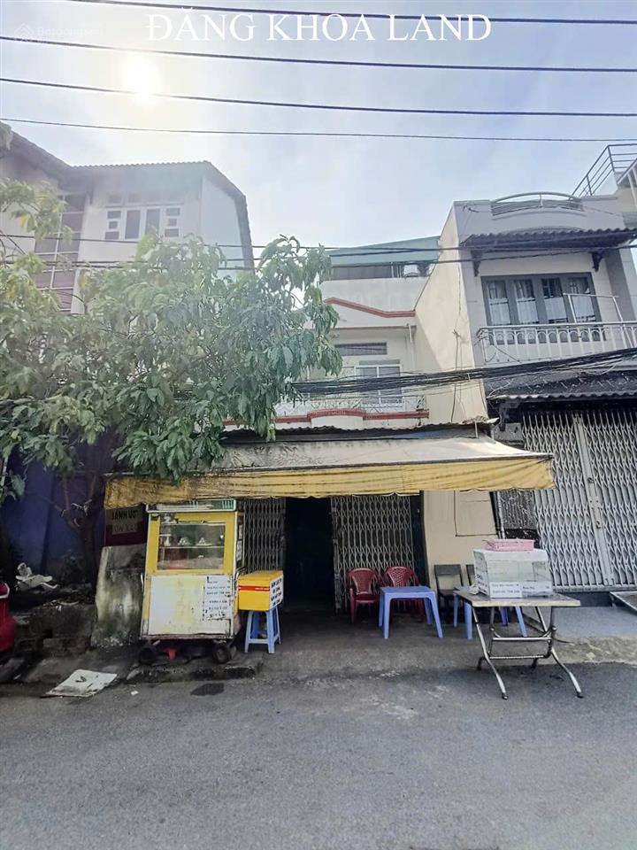 Cần bán gấp nhà mặt tiền đ10, p. linh trung, thủ đức. ngang hơn 5m, chỉ 6tỷ7