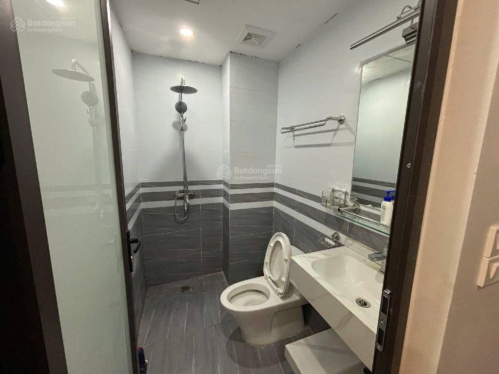 Bán nhà minh khai lô góc ngõ oto chánh xe máy kinh doanh có thang máy