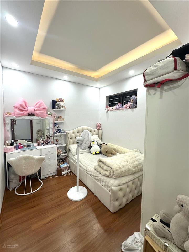Chính chủ cần bán căn hộ tầng 30 chung cư vp6