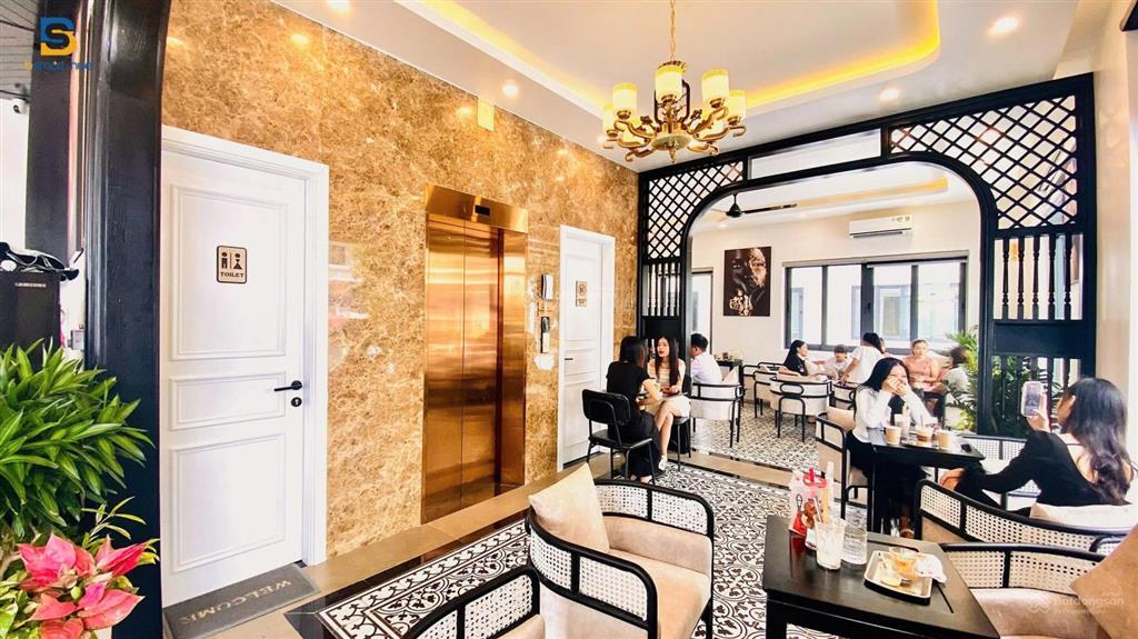 Căn góc 03 mặt tiền dường full nội thất cao cấp indochine