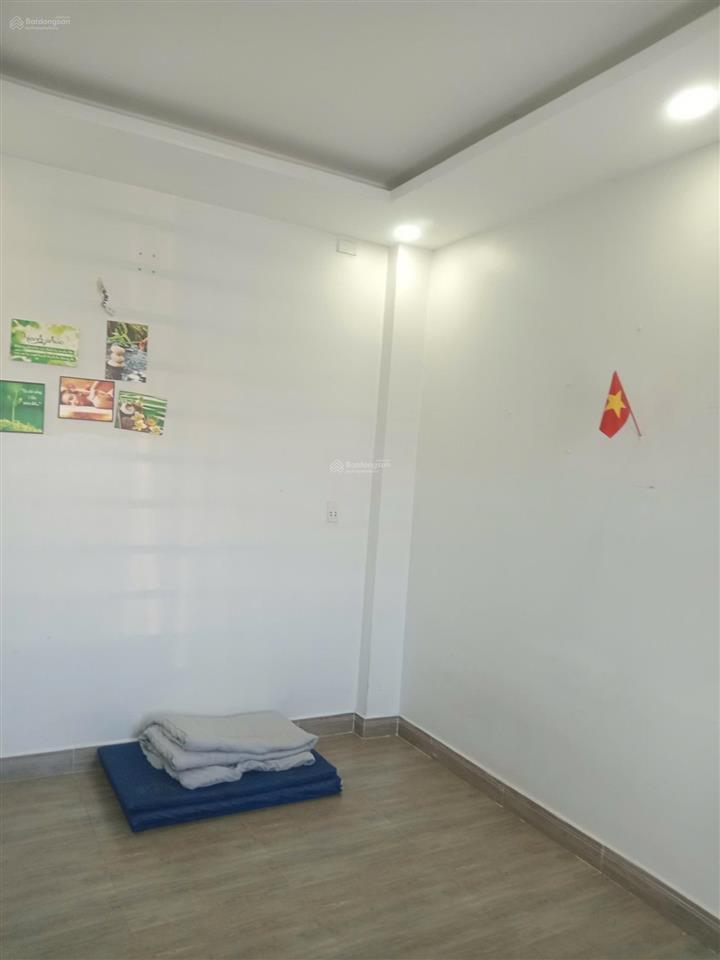 Nhà 3 tầng đường số 5, linh chiểu, thủ đức, 7,5 tỷ, 60m2 view đẹp giá tốt