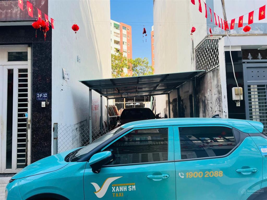 Nhà 3 tầng đường số 5, linh chiểu, thủ đức, 7,5 tỷ, 60m2 view đẹp giá tốt
