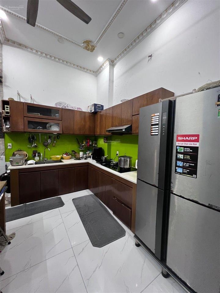 Dt134 nhà 3tầng tân cổ điển xe hơi đỗ cửa giáp phạm văn đồng, linh đông, thủ đức, 52m, nhỉnh 7t