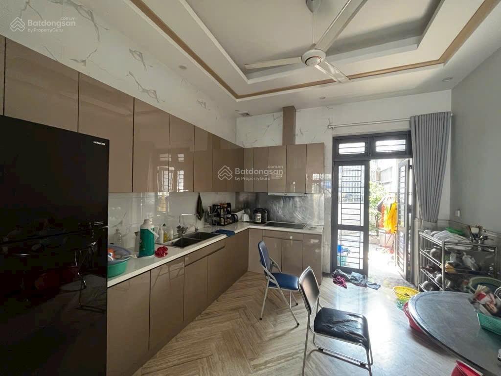 Nhà 3 tầng hẻm xe hơi gò dưa, tam bình, thủ đức, 80m, hơn 7 tỷ, dt20
