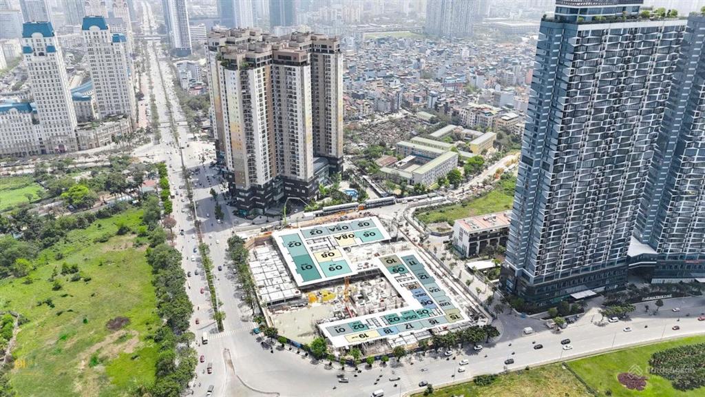 (cam kết căn chuẩn giá chuẩn) căn 3 phòng ngủ 116m2 tầng trung ban công đông nam hđmb 13,5 tỷ