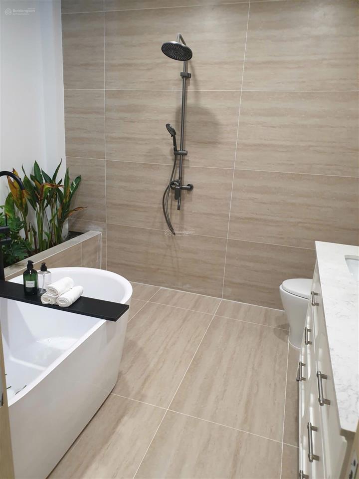 Nhà sân vườn 10x17.5, 1 trệt 1 lầu đường nhựa 8m, kdc xts31, gần quán gà hấp hèm 34 nguyễn thị thử
