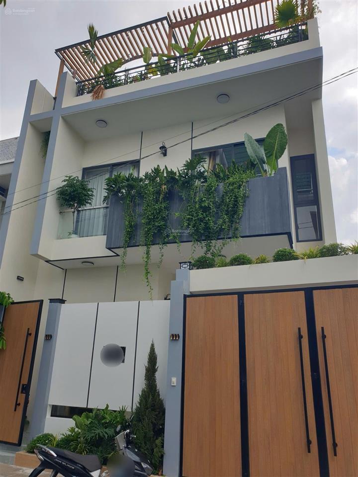 Nhà sân vườn 10x17.5, 1 trệt 1 lầu đường nhựa 8m, kdc xts31, gần quán gà hấp hèm 34 nguyễn thị thử