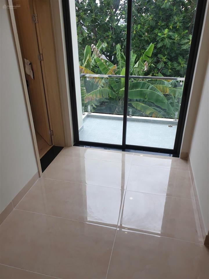 Nhà sân vườn 10x17.5, 1 trệt 1 lầu đường nhựa 8m, kdc xts31, gần quán gà hấp hèm 34 nguyễn thị thử