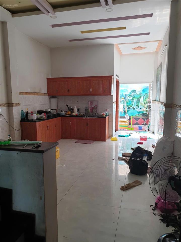 Nhà 1 trệt 2 lầu 4x30m, mặt tiền đường phạm văn sáng gần phan văn hớn  chợ đại hải