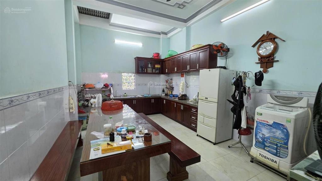 Nhà 1 trệt 1 lầu 4x23m, hẻm xe tải nguyễn thị sáu vào gần chợ đại hải, chợ bà điểm