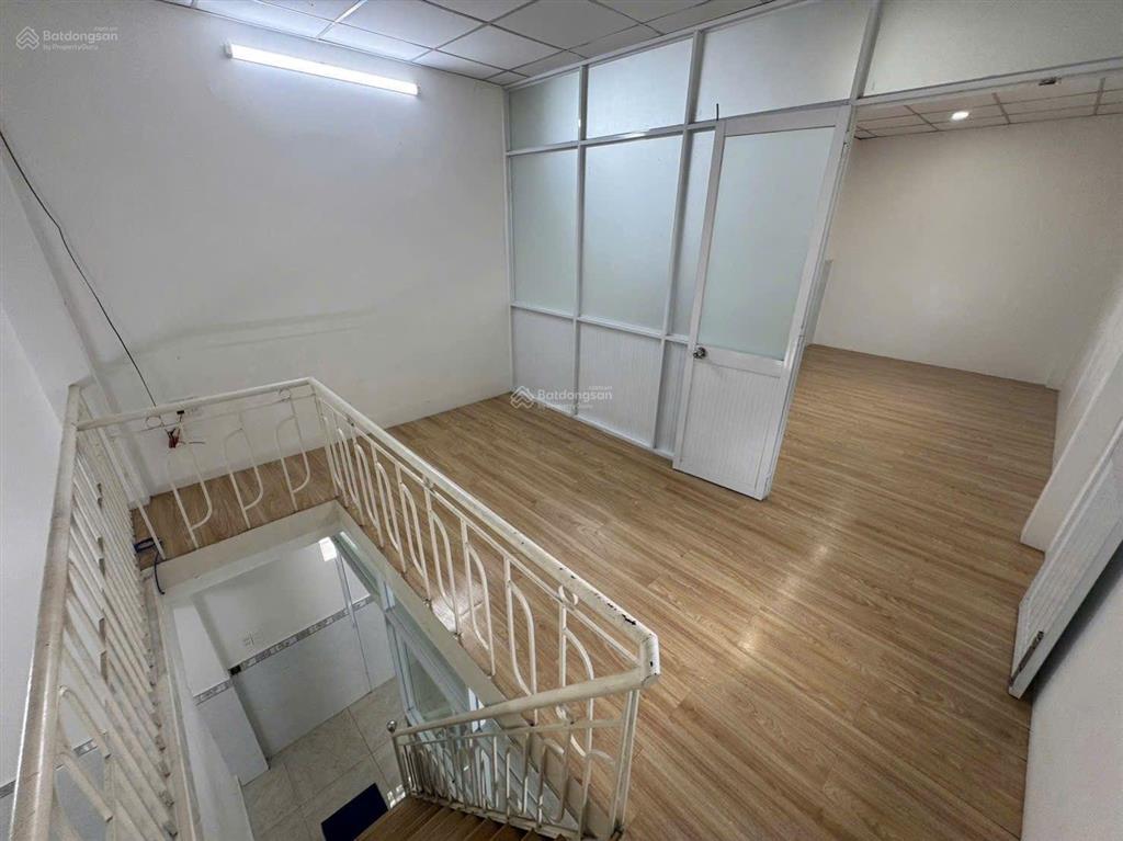 Nhà trệt lửng đúc 4,2x15m, hẻm bà điểm 3 gần trường thpt bà điểm