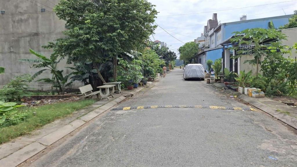 Lô đất 5.5x15m, 1/bà điểm 4, xã bà điểm, huyện hóc môn, tp.hcm