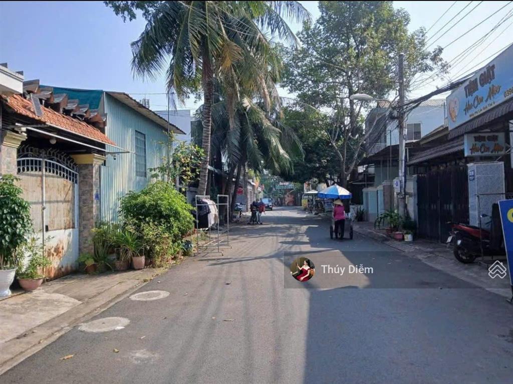 Chủ đang ngộp bank bán lô đ.nguyễn thị lắng gần bệnh viện xuyên á, dt 113m2 giá 1,2 tỷ, sổ riêng