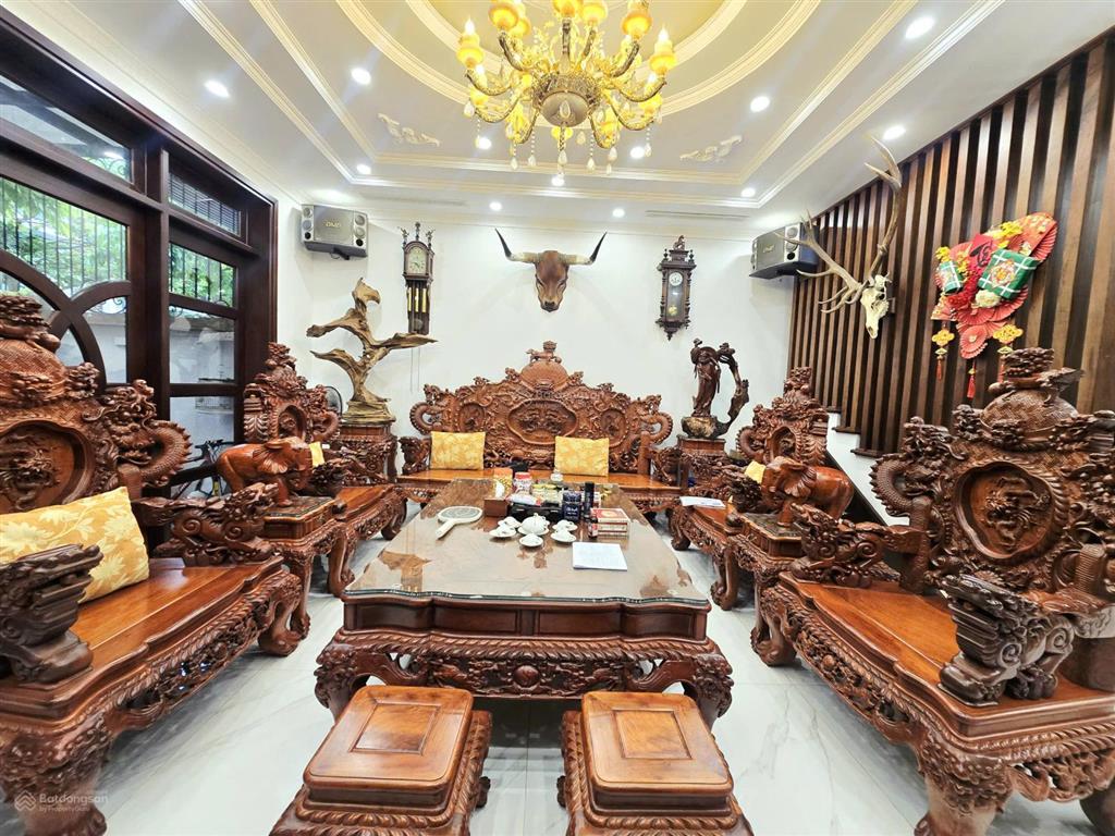 Bán gấp biệt thự an vương 200m2 4 tầng full nội thất đẹp rẻ nhất chỉ 35 tỷ