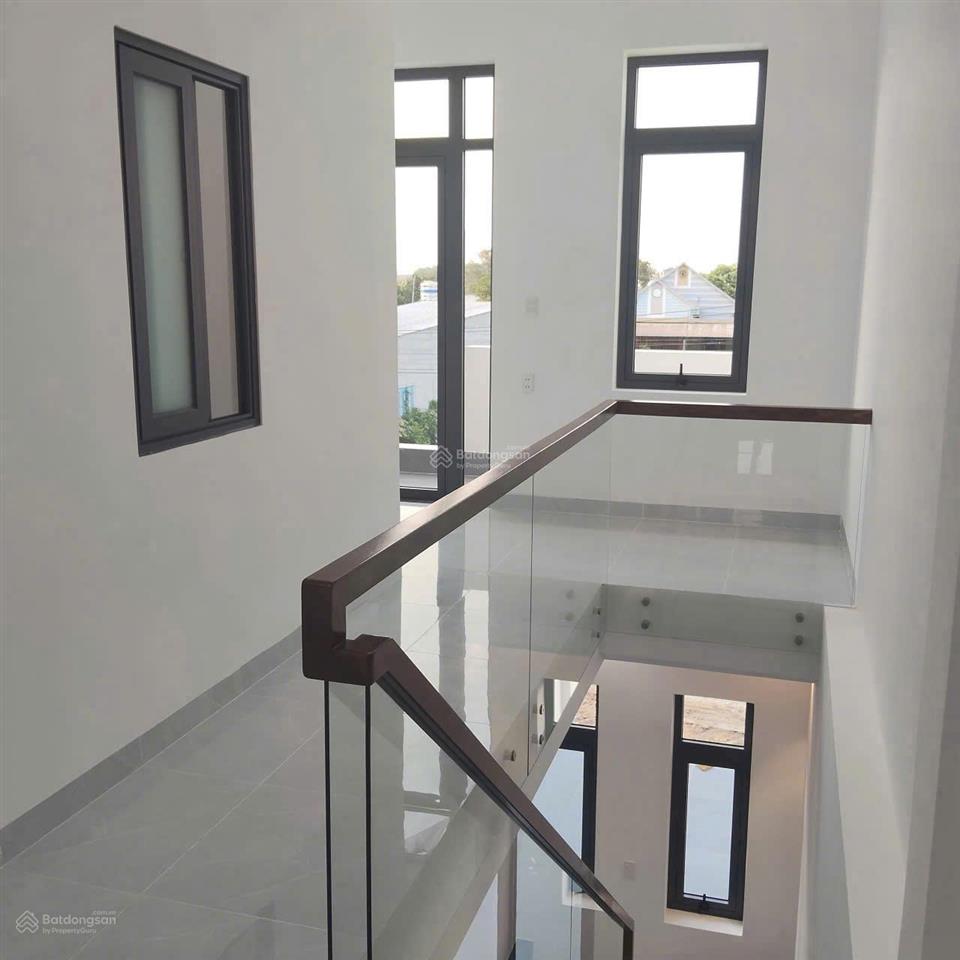 Bán nhà sổ hồng riêng, 100m2 ở lê hồng phong, dĩ an, giá cực chất 1,6 tỷ