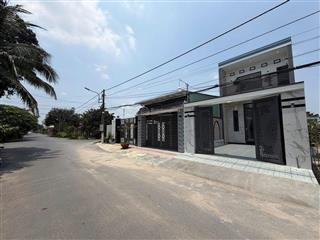 Cần bán nhà 2 lầu (5x24m) gần coôp hoà bình, giá 1ty086 triệu, đường hoà bình,quận tân phú sổriêng