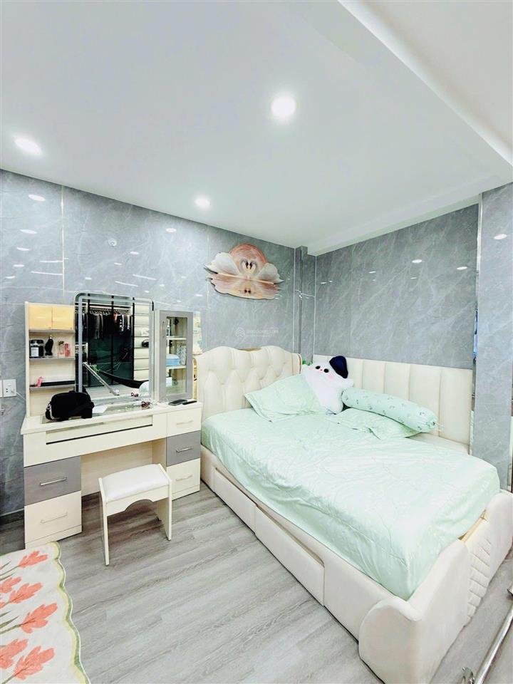 Bán nhà âu dương lân 128.4m²  tòa chdv 18 phòng  thu 140tr/tháng  quận 8  giá 25.8 tỷ