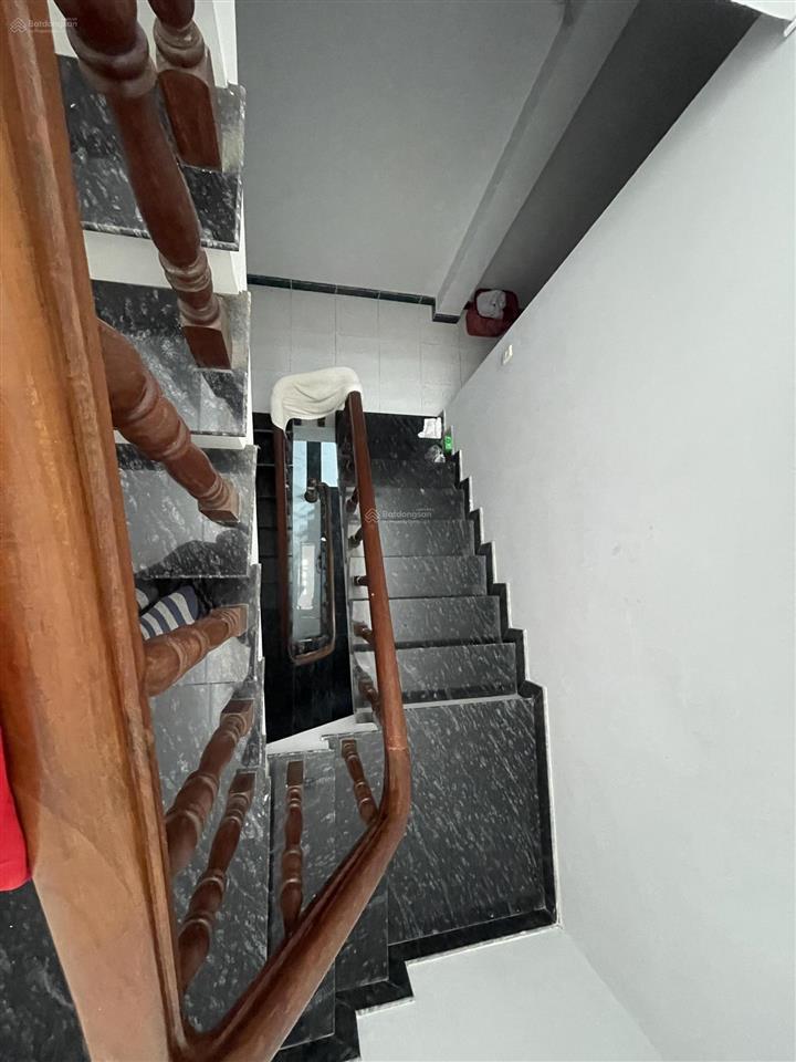 Bán nhà mặt tiền 20m. đường nguyễn cửu đàm. phường tân sơn nhì. mặt tiền kinh doanh.