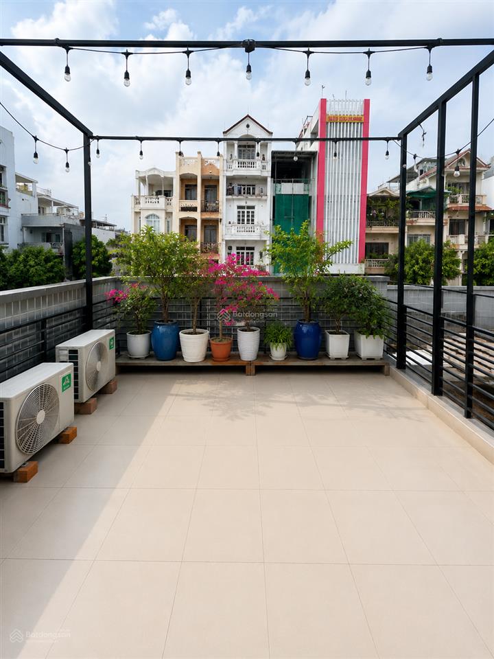 Bán nhà mặt tiền 20m. đường nguyễn cửu đàm. phường tân sơn nhì. mặt tiền kinh doanh.