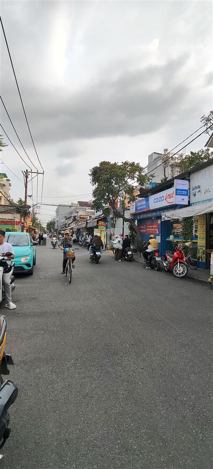 Bán nhà 6*22m, tân mỹ, quận 7 ,giá 5,2 tỷ, 8pn, cho thuê 19tr/ tháng.