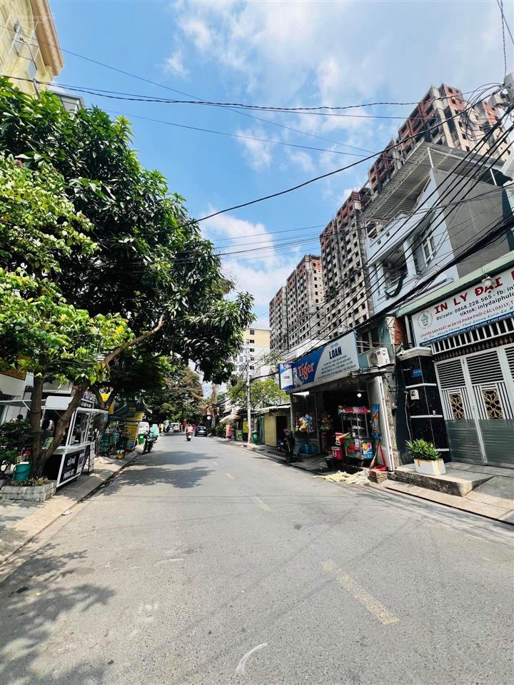 Bán nhà 10*14m lý phục man, hơn 13 tỷ, 133m2, 6pn, 7wc