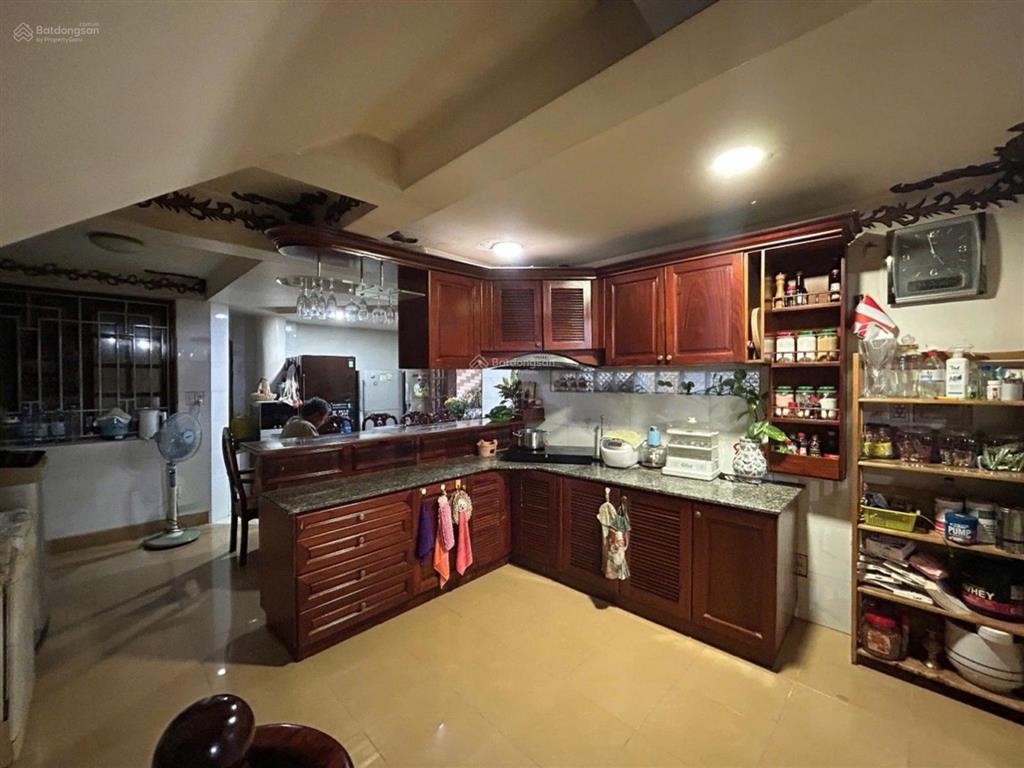 Bán biệt thự 10*13m, tân thuận tây, quận 7, giá 13 tỷ tl