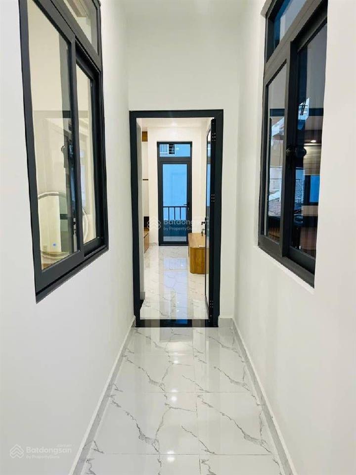 Bán nhà 8.5*15m, gần nguyễn thị thập,phú thuận, 10,5 tỷ