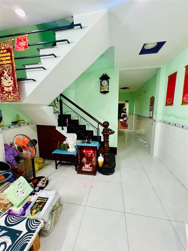 Bán nhà 4*30m, huỳnh tấn phát, 8,3 tỷ, 2 lầu, hẻm xe hơi thông
