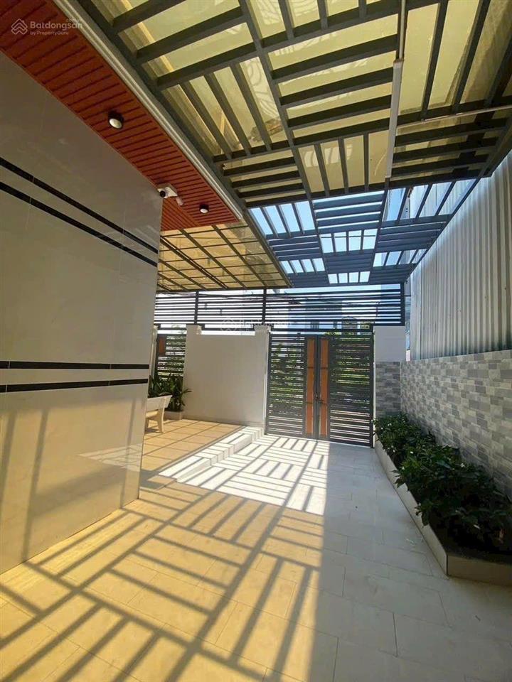 Bán nhà sân vườn 6.8*20m, huỳnh tấn phát, nhà bè, 6,8 tỷ, 160m2