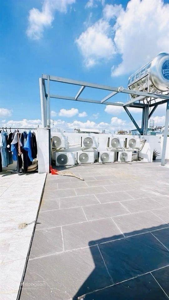 Bán chdv 7.2*13m, đoàn văn bơ, quận 4, chỉ hơn 8 tỷ, dòng tiền 40tr/ tháng