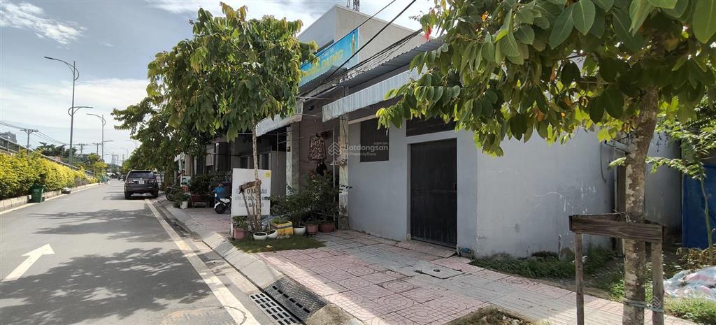 Mặt tiền kinh doanh 4*50m lê văn lương, nhỉnh 12 tỷ thương lượng