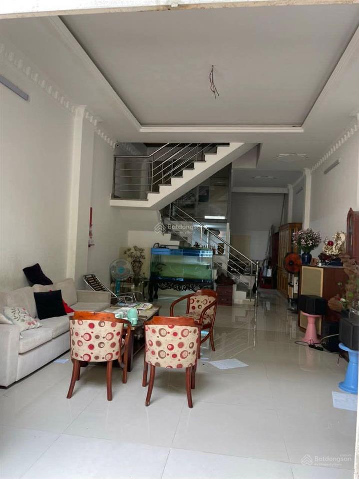 Bán nhà 5*17m, phạm hữu lầu, xã phước kiển, sát quận 7, giá 5.2 tỷ