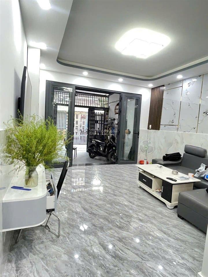 Bán nhà 4*19m, sát quận 7, chỉ 4,6 tỷ tại dương cát lợi, 4pn