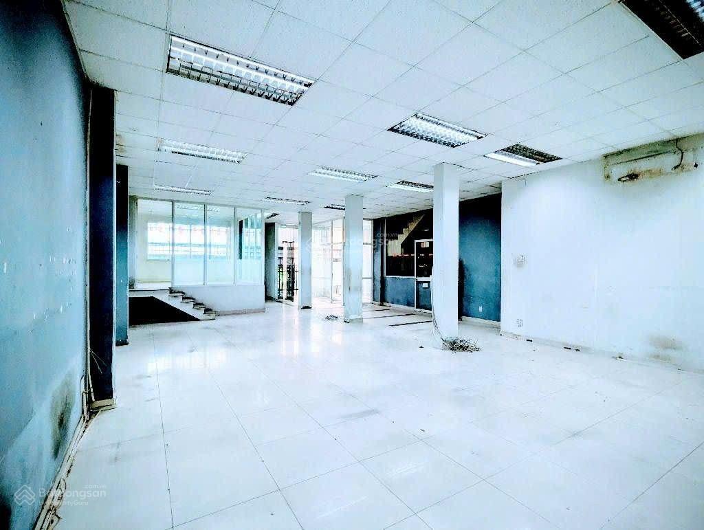 Bán nhà mặt phố tại nguyễn thị thập, tân hưng, quận 7, tp.hcm, giá ưu đãi 53 tỷ vnd, 200m2