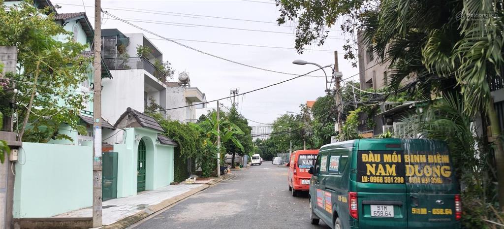 Dãy trọ 7.5*40m lê văn lương, 8,3 tỷ, 256m2, cạnh đại học tôn đức thắng