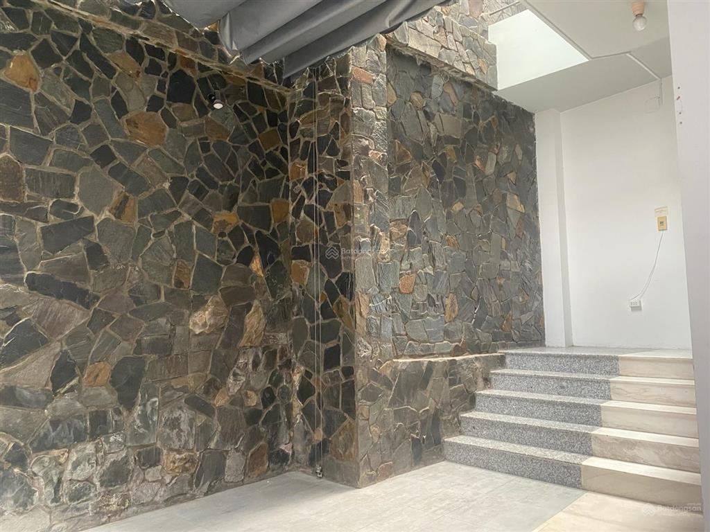 Bán nhà yên thế 156m²  villa mini hẻm 8m  có hầm + 3 lầu  6pn  tân bình  giá 27 tỷ