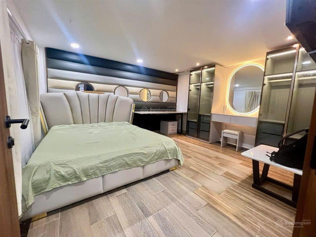 Bán nhà phạm văn hai 85m²  mặt tiền lô góc  6 tầng thang máy  thu 550tr/năm  giá 24 tỷ