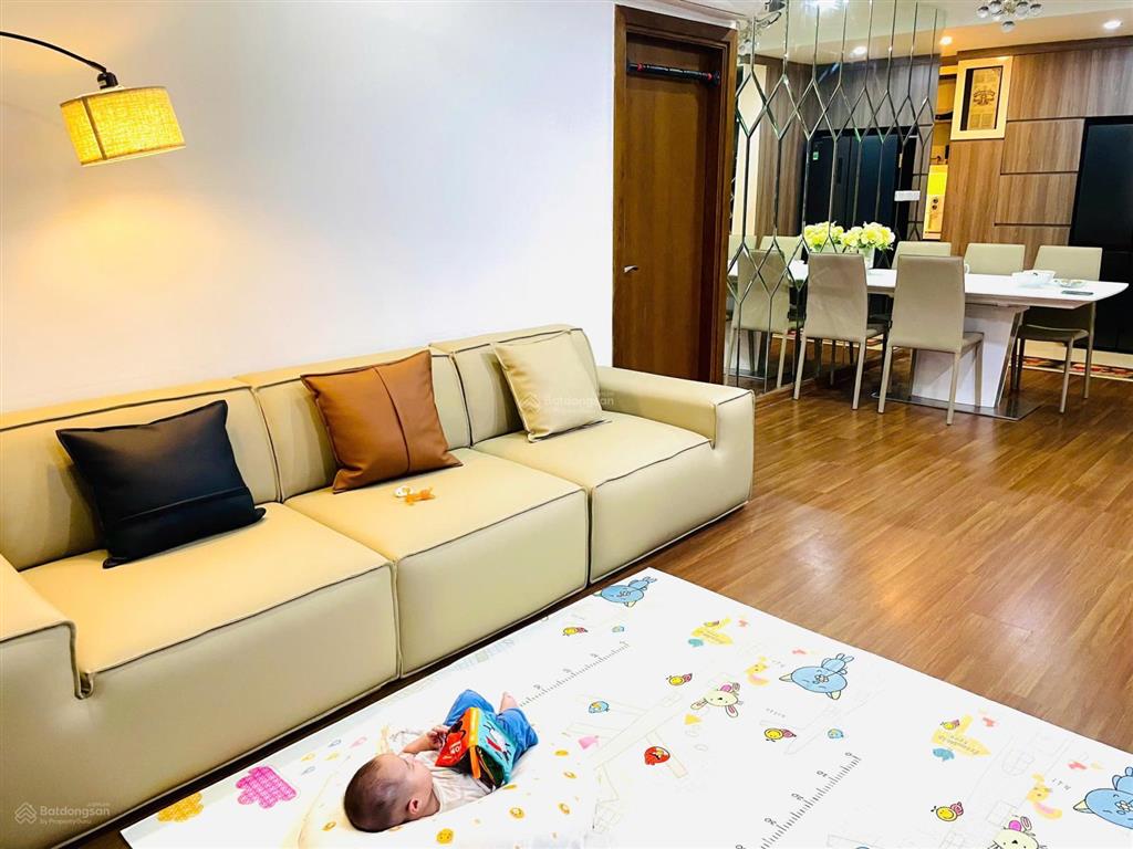 Cho thuê cc 3pn, 2wc, 136m2 tầng trung hướng mát tại dự án học viện quốc phòng, 15 triệu vnd