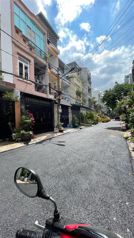 Hẻm xe hơi  65m2 4 tầng ngay emart gò vấp  chỉ 6 tỷ 45