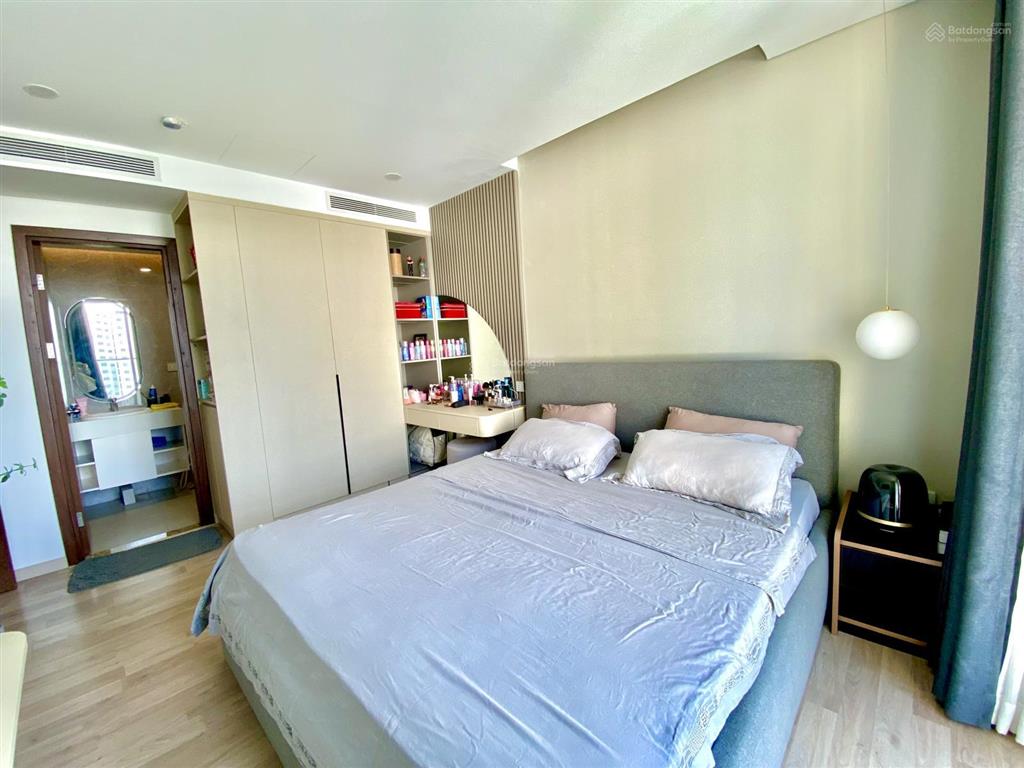 Cho thuê căn hộ 1 phòng ngủ +, nội thất sang trọng, tòa nhà ct1 luxury riverside, vcn phước long