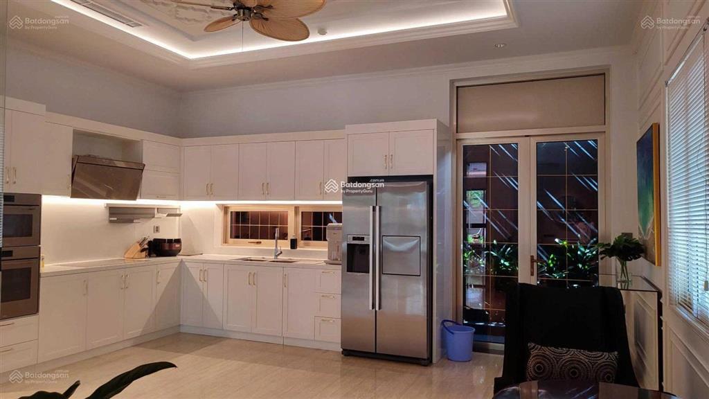Đừng để tiền "ngủ quên" sở hữu ngay "cỗ máy in tiền" regal pavillon sổ hồng trao tay!