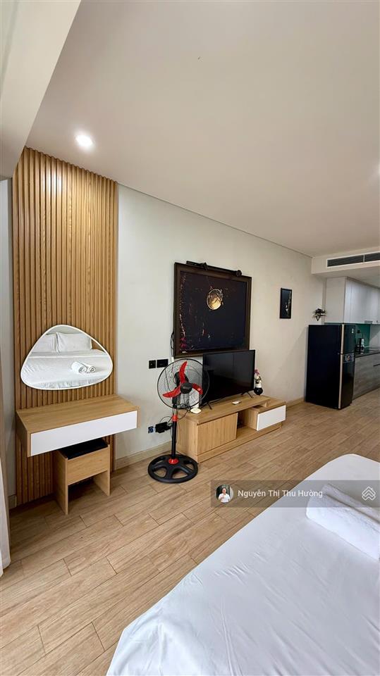 Citadines hướng đông nam có sổ giá 2,1 tỷ
full nội thất