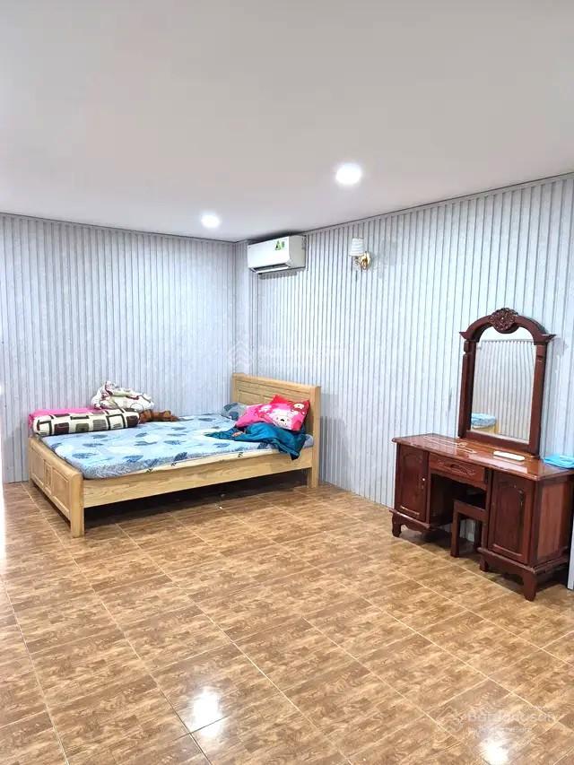 Nhà hẻm xe hơi ngay tân kỳ tân quý tân sơn nhì tân phú  hẻm trước nhà rộng rãi  giá 5 tỷ