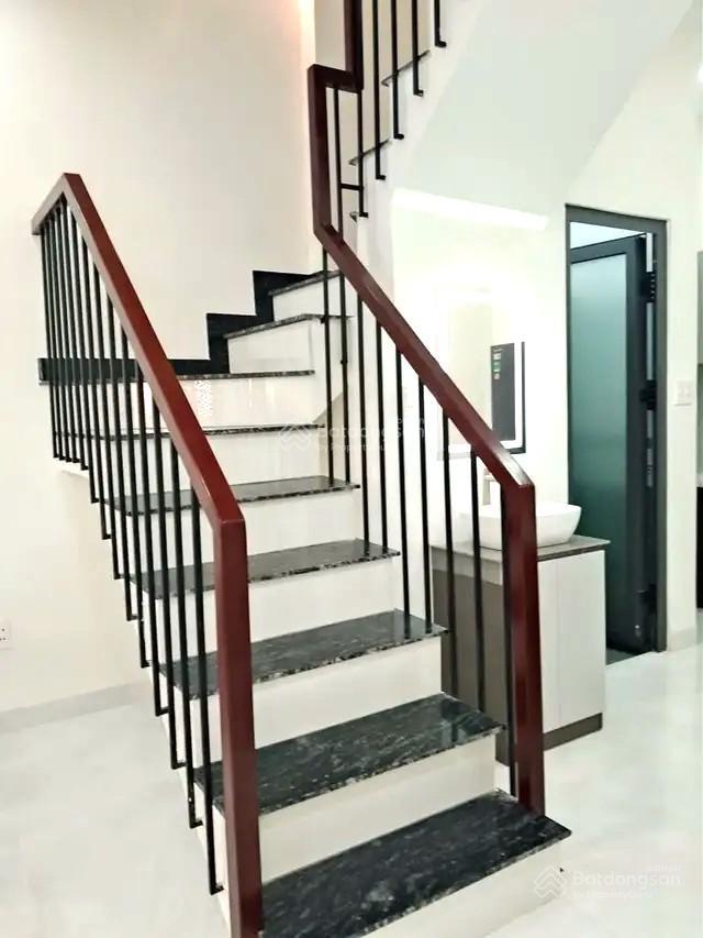 Nhà 5m tây thạnh aeon tân phú  hẻm 5m 56m  chỉ 5 tỷ hơn