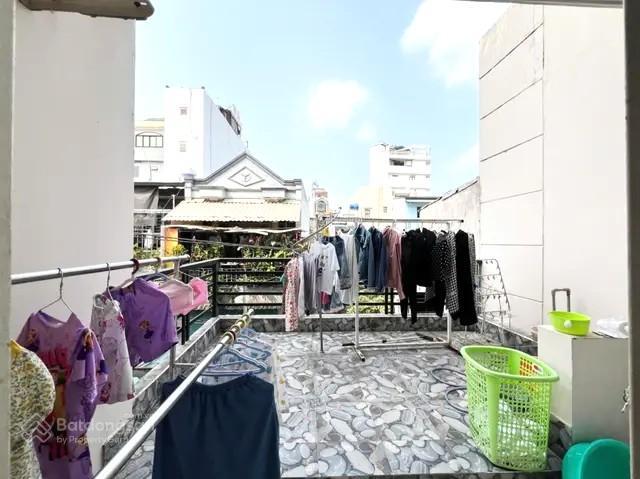200m chợ tân hương  80m hẻm xe hơi  chỉ 6 tỷ hơn