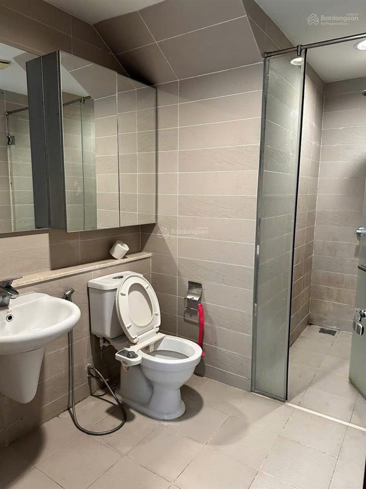 Cho thuê liền kề splendora, 129m2, nhà full đồ, vườn xanh mát cực rộng, 18tr có thg lượng, sẵn xem