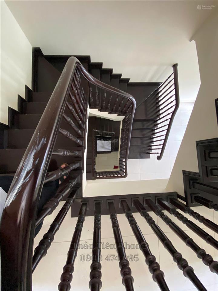 Cho thuê liền kề splendora, 126m2, nhà nội thất cơ bản, vào ở đc ngay, 16trieu