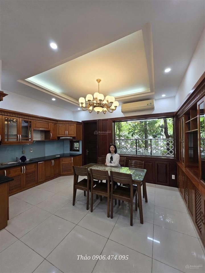 Chuyển nhượng liền kề splendora 102,6m², sổ đỏ. nhà sửa đẹp, 2 mặt thoáng, giá 24 tỷ thương lượng