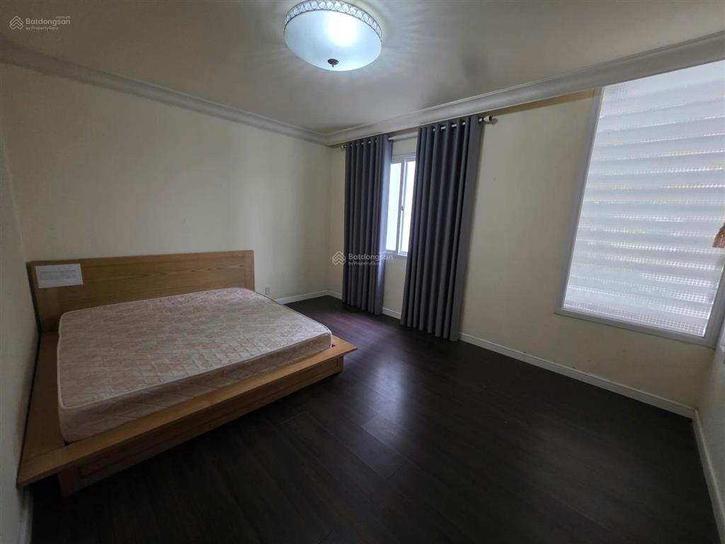 Cho thuê liền kề splendora, 129m2, sân vườn rộng thoáng, 17 triệu/tháng, nội thất đầy đủ